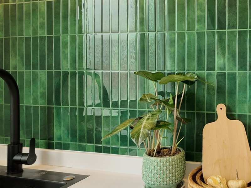 peel and stick wall tiles